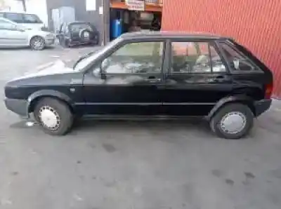 Veículo de Sucata seat ibiza 1.2-g-021a1000 do ano 1988 alimentado 