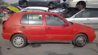 Veículo de Sucata volkswagen golf iii berlina (1h1) aek do ano 1991 alimentado 