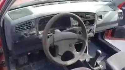 Veículo de Sucata volkswagen golf iii berlina (1h1) aek do ano 1991 alimentado 