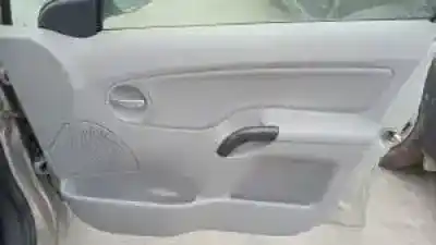 Veículo de Sucata citroen c3 8hx do ano 2002 alimentado 