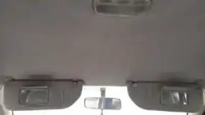 Veículo de Sucata citroen c3 8hx do ano 2002 alimentado 