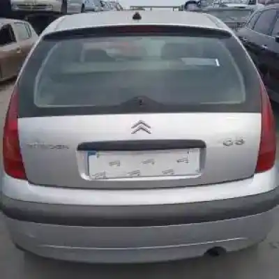 Veículo de Sucata citroen c3 8hx do ano 2002 alimentado 