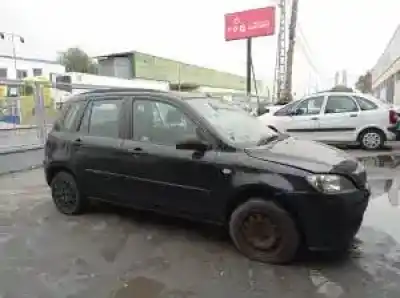 Veículo de Sucata mazda 2 berlina (dy) fuja do ano 2003 alimentado 