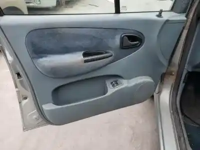 Здавання транспортного засобу renault megane i scenic (ja0) f3r року 1996 потужний 