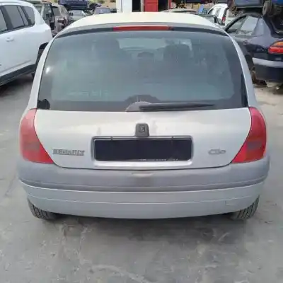 Scrapping Vehicle renault clio ii fase i (b/cbo) d7f of the year 2000 powered 