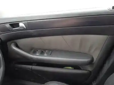 Здавання транспортного засобу audi allroad quattro (4bh) bau року 2000 потужний 