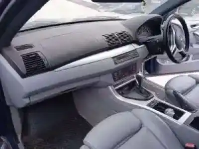 Veículo de Sucata bmw x5 (e53) 306s3 do ano 2000 alimentado 