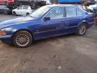 Veicolo di demolizione bmw serie 5 berlina (e39) m52b28 dell'anno 1995 alimentato 