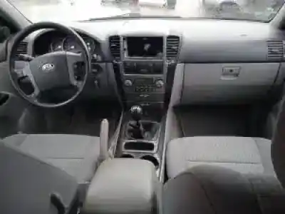 Scrapping Vehicle kia sorento (bl) d4cb of the year 2006 powered 