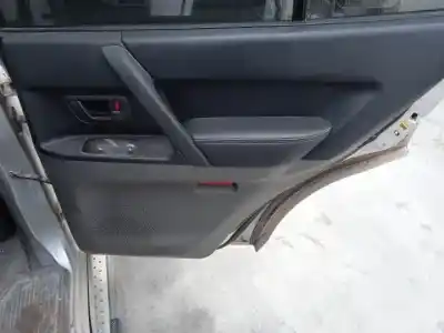 Здавання транспортного засобу mitsubishi montero (v60/v70) d-4m41 року 2000 потужний 
