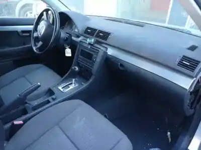 Здавання транспортного засобу audi a4 avant (8e) bpp року 2005 потужний 