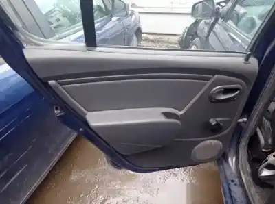 Veicolo di demolizione dacia sandero 1.6 lpg dell'anno 2009 alimentato 