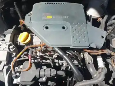 Sloopvoertuig renault clio ii fase i (b/cbo) f8q632 van het jaar 1998 aangedreven 