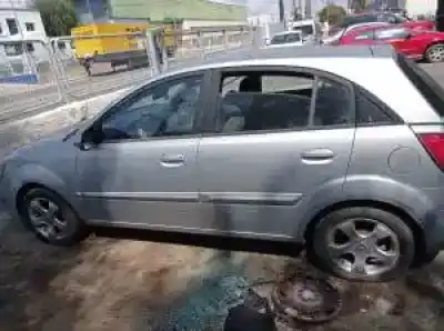 Vehicul casat kia rio (jb) g4ee al anului 2007 alimentat 