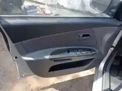 Vehicul casat kia rio (jb) g4ee al anului 2007 alimentat 