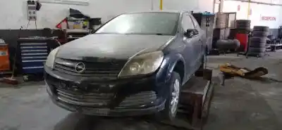 Scrapping Vehicle opel astra gtc g-z16xep of the year 2004 powered 