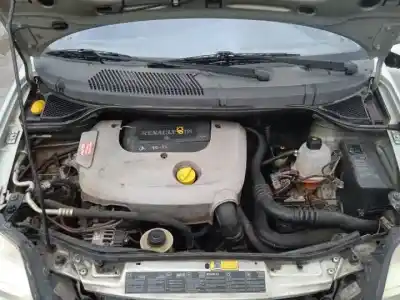 Здавання транспортного засобу renault scenic (ja..) f9q732 року 2001 потужний 