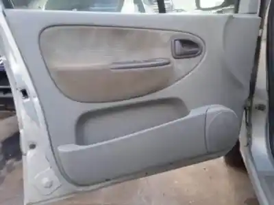 Здавання транспортного засобу renault scenic (ja..) f9q732 року 2001 потужний 