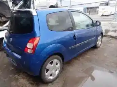 Veicolo di demolizione renault twingo ii d4f772 dell'anno 2007 alimentato 
