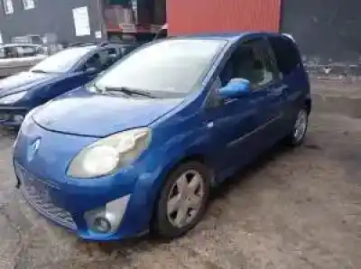 Veicolo di demolizione renault twingo ii d4f772 dell'anno 2007 alimentato 