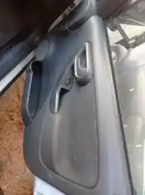 Vehicul casat opel combo y13dt al anului 2004 alimentat 