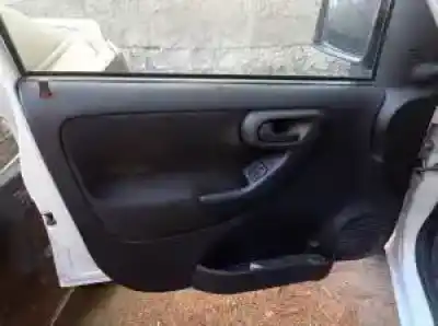 Vehicul casat opel combo y13dt al anului 2004 alimentat 