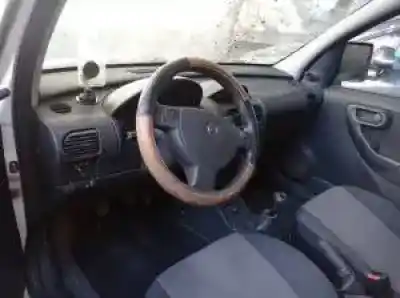 Vehicul casat opel combo y13dt al anului 2004 alimentat 