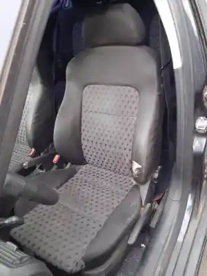 Здавання транспортного засобу seat leon (1m1) aus року 2000 потужний 