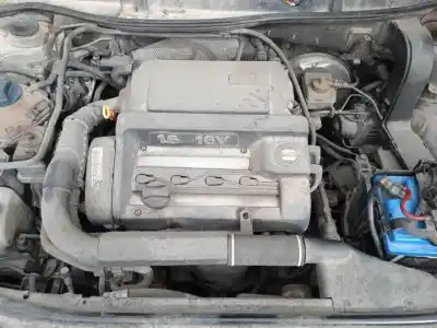 Здавання транспортного засобу seat leon (1m1) aus року 2000 потужний 