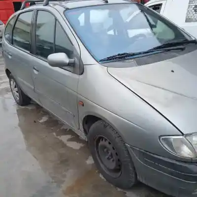 Здавання транспортного засобу renault megane i scenic (ja0) f9q734 року 1997 потужний 