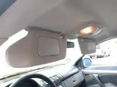 Veículo de Sucata mercedes-benz clase m (w163) m112942 do ano 1997 alimentado 