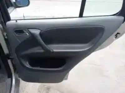 Veículo de Sucata mercedes-benz clase m (w163) m112942 do ano 1997 alimentado 