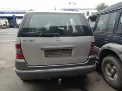 Veículo de Sucata mercedes-benz clase m (w163) m112942 do ano 1997 alimentado 