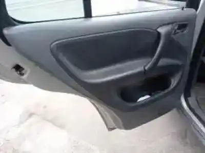 Veículo de Sucata mercedes-benz clase m (w163) m112942 do ano 1997 alimentado 