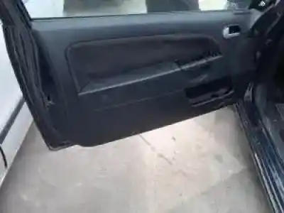 Veículo de Sucata ford fiesta (cbk) g-a9ja do ano 2001 alimentado 