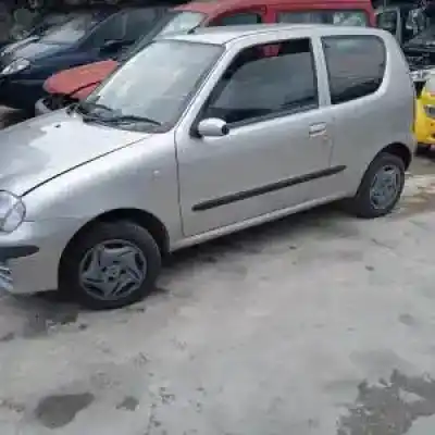 Veicolo di demolizione fiat seicento (187) g-187a1000 dell'anno 2002 alimentato 