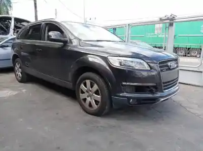 Sloopvoertuig audi                                               q7 (4l)                                                                                                                                                                                                                                                    bug                                                                                                                                                                                                                                                        van het jaar 2006 aangedreven 