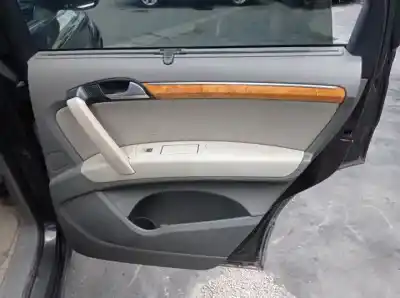 Sloopvoertuig audi                                               q7 (4l)                                                                                                                                                                                                                                                    bug                                                                                                                                                                                                                                                        van het jaar 2006 aangedreven 