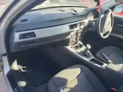 Veículo de Sucata bmw serie 3 berlina (e90) 204d4 do ano 2005 alimentado 