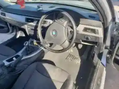 Veículo de Sucata bmw serie 3 berlina (e90) 204d4 do ano 2005 alimentado 