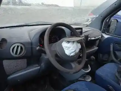 Здавання транспортного засобу fiat i doblò (119) 223a7000 року 2004 потужний 