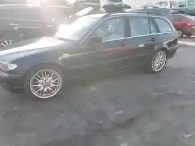 Veículo de Sucata bmw serie 3 touring (e46) m54226s1 do ano 2000 alimentado 