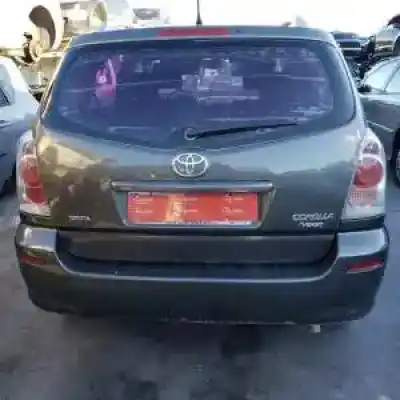 Sloopvoertuig toyota corolla verso (r1) 1zzfe van het jaar 2004 aangedreven 