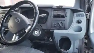 Здавання транспортного засобу ford transit combi (ttg) cyrb року 2011 потужний 