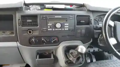 Здавання транспортного засобу ford transit combi (ttg) cyrb року 2011 потужний 