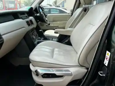 Здавання транспортного засобу land rover range rover iii (l322) 3.0 d 4x4 року 2002 потужний 