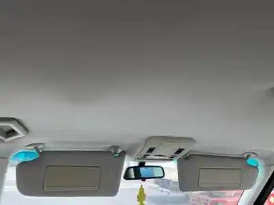 Здавання транспортного засобу land rover range rover iii (l322) 3.0 d 4x4 року 2002 потужний 