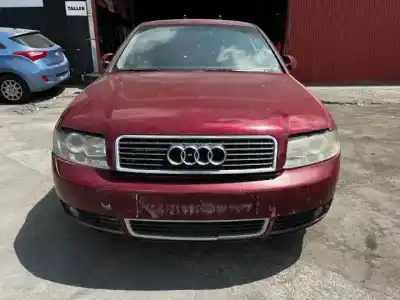 Veículo de Sucata audi a4 berlina (8e) bfc do ano 2002 alimentado 