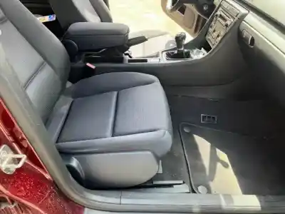 Veículo de Sucata audi a4 berlina (8e) bfc do ano 2002 alimentado 