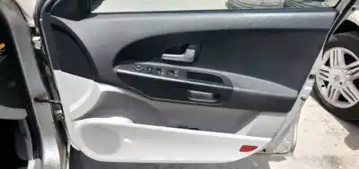 Veículo de Sucata kia cee´d d4fb-ul do ano 2006 alimentado 